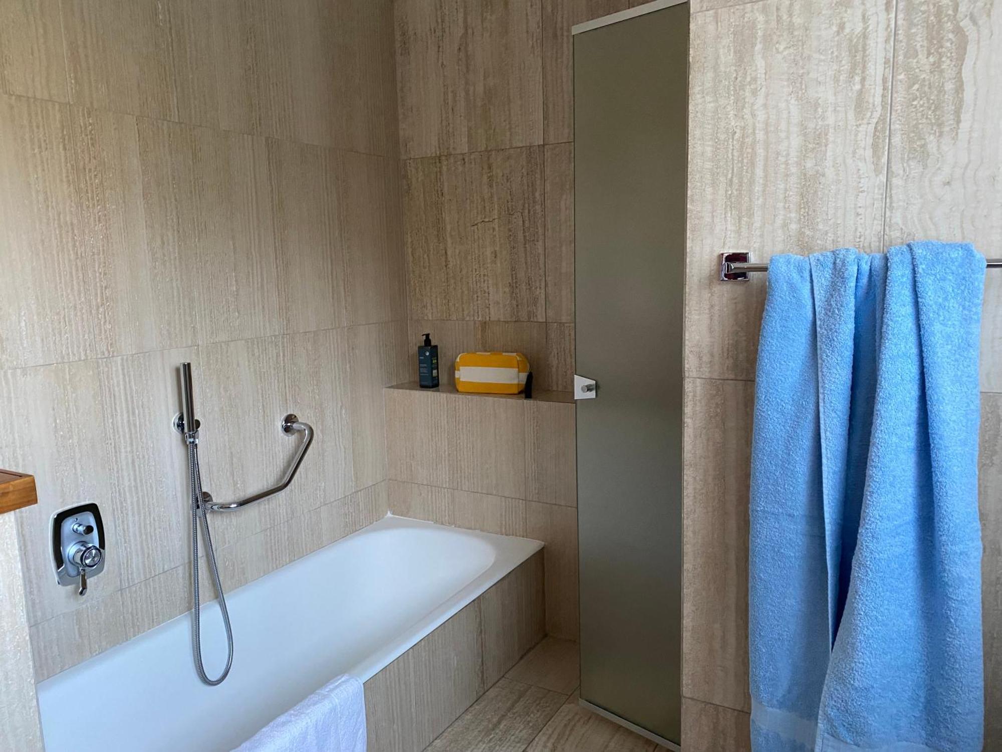 Holiday Home Punta D'Oro With Garden, Parking Place And Lake Access At 300 M Iseo Exteriér fotografie